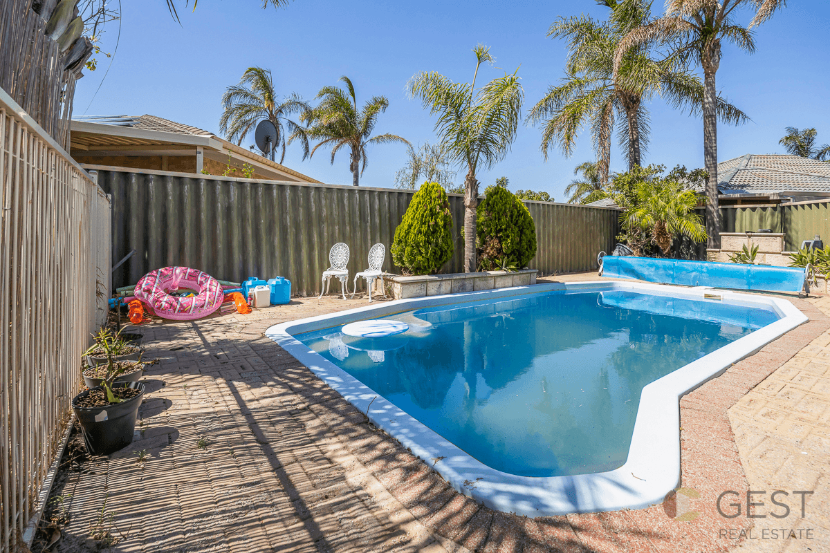 14 Bougainvillea Court, MARANGAROO, WA 6064