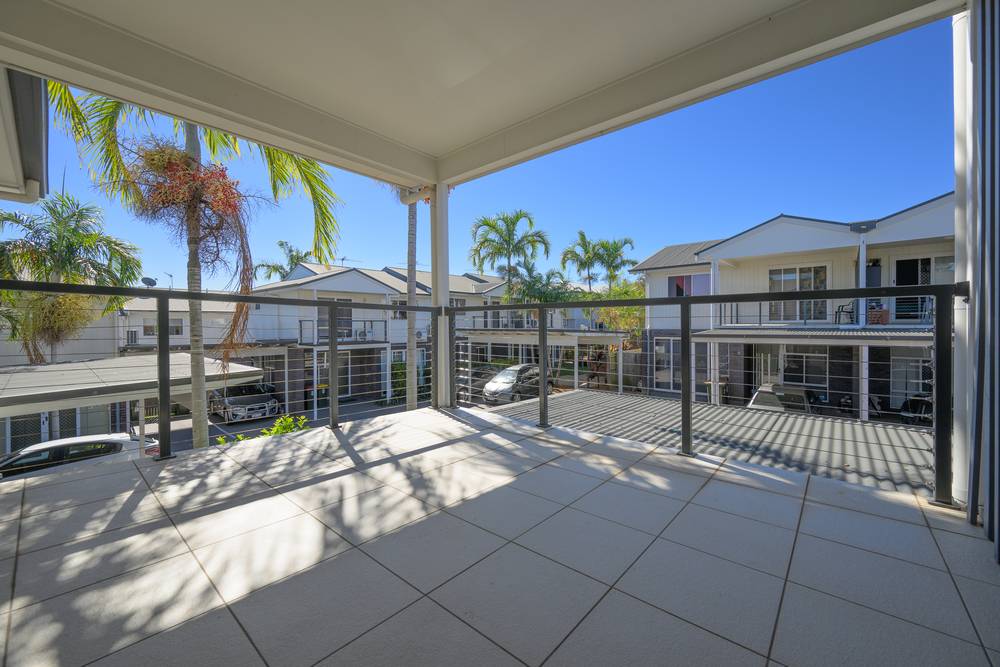 8/14 Fowler Street, WEST GLADSTONE, QLD 4680