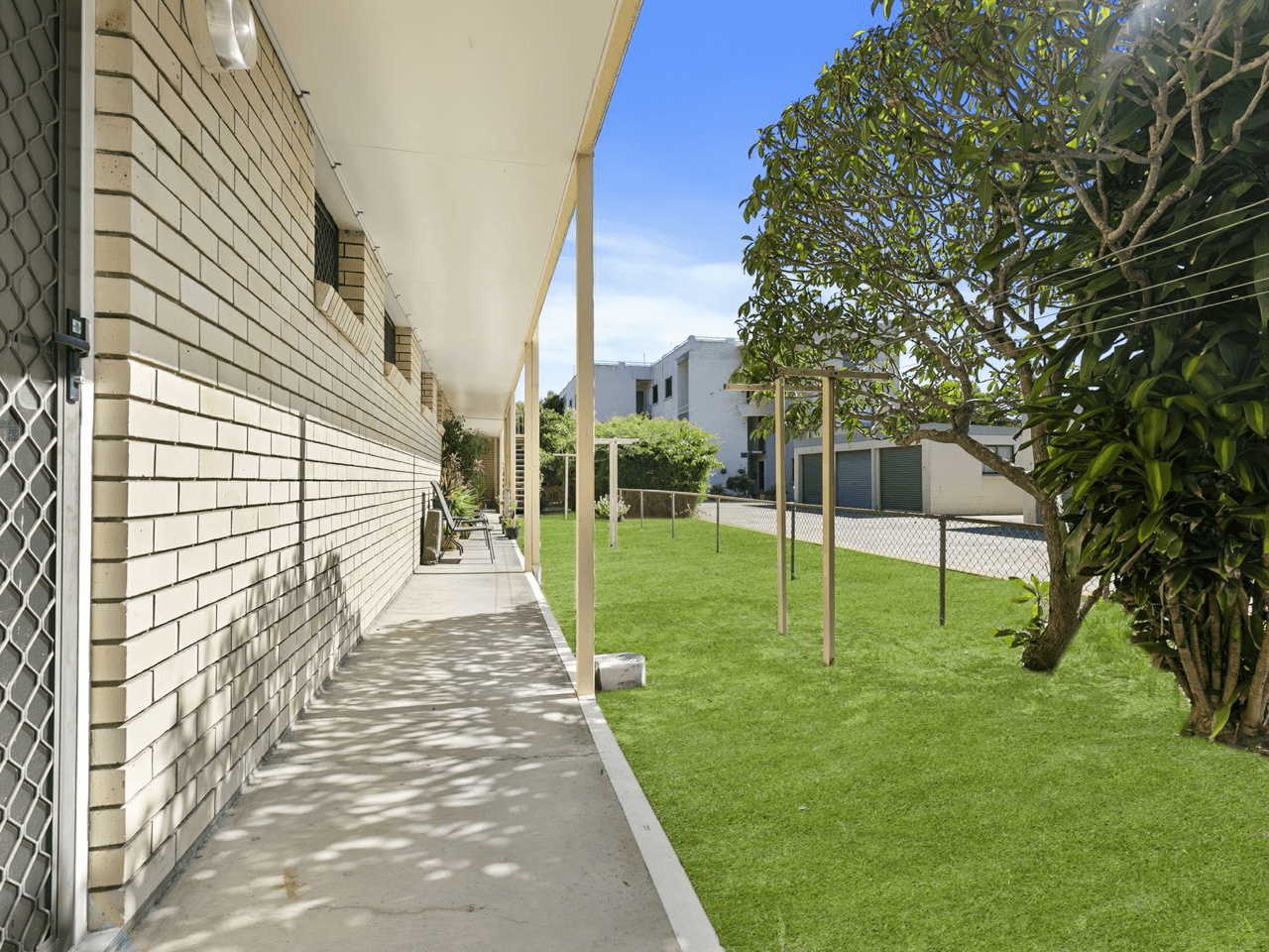 2/8-10 Winston Drive, BONGAREE, QLD 4507