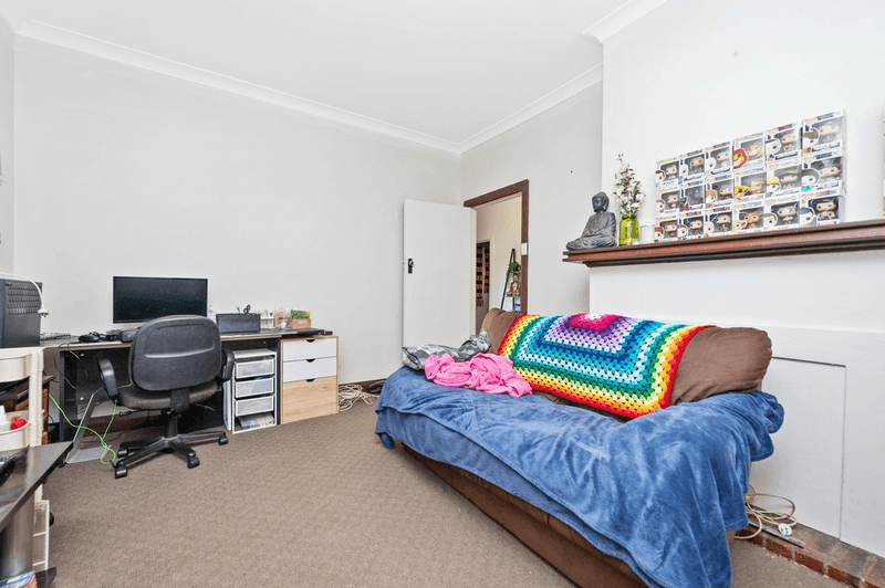 8 Service Street, Mandurah, WA 6210