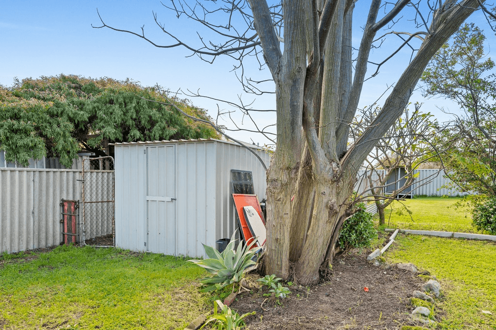 8 Service Street, Mandurah, WA 6210