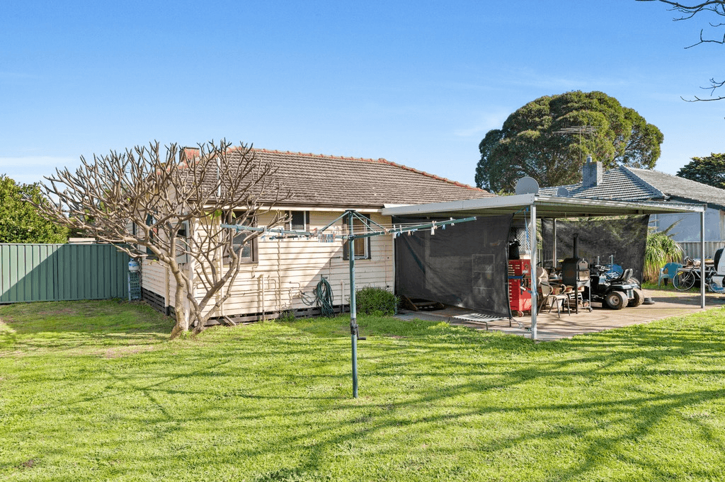 8 Service Street, Mandurah, WA 6210