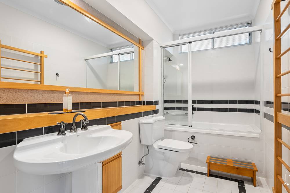 17-18 Orton Avenue, Kewarra Beach, QLD 4879