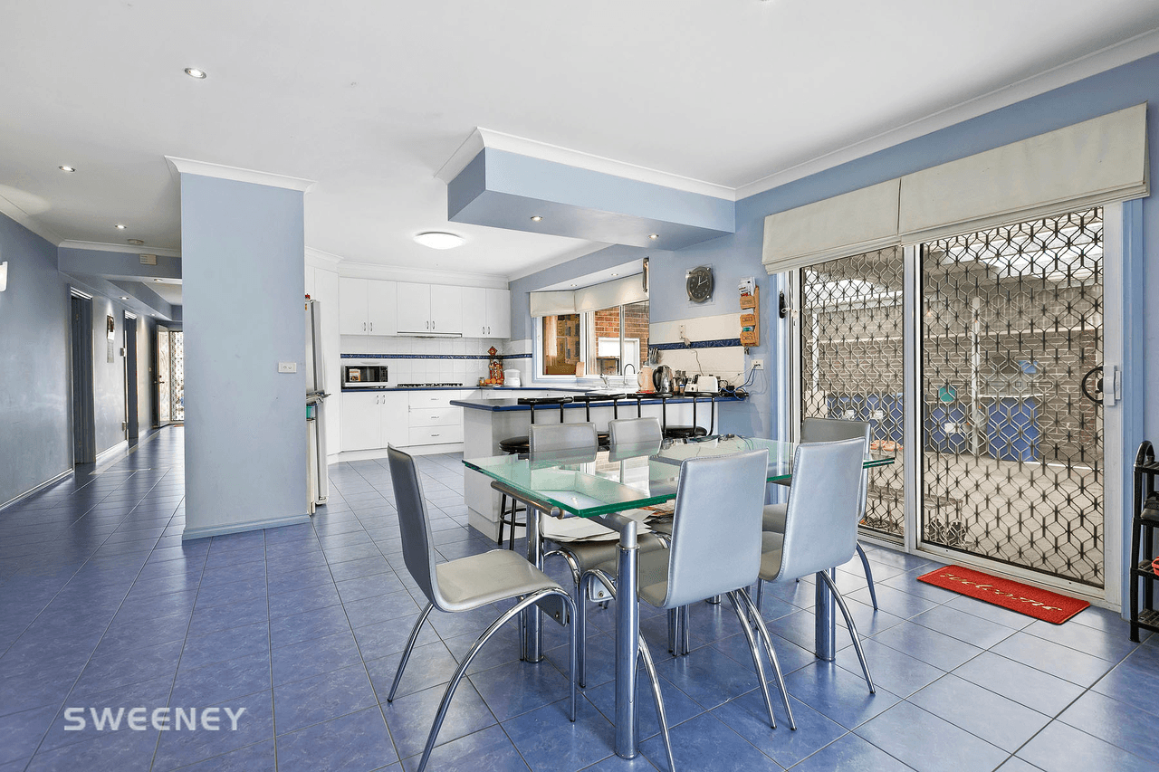 10 Lakefield Way, Cairnlea, VIC 3023