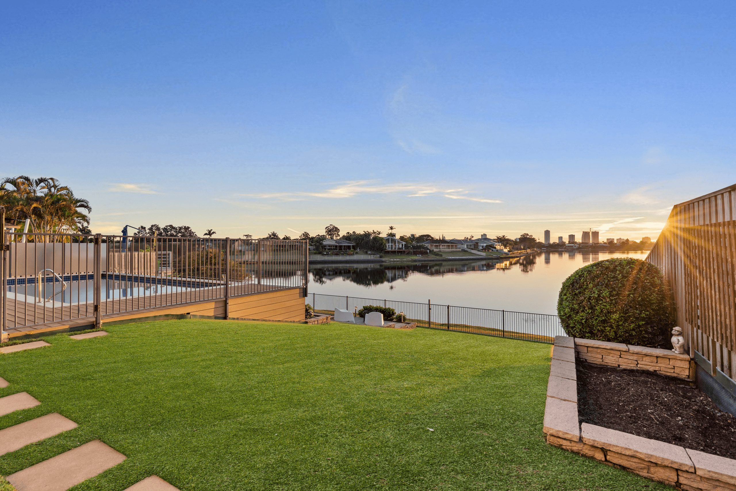 34 Harrier Drive, Burleigh Waters, QLD 4220