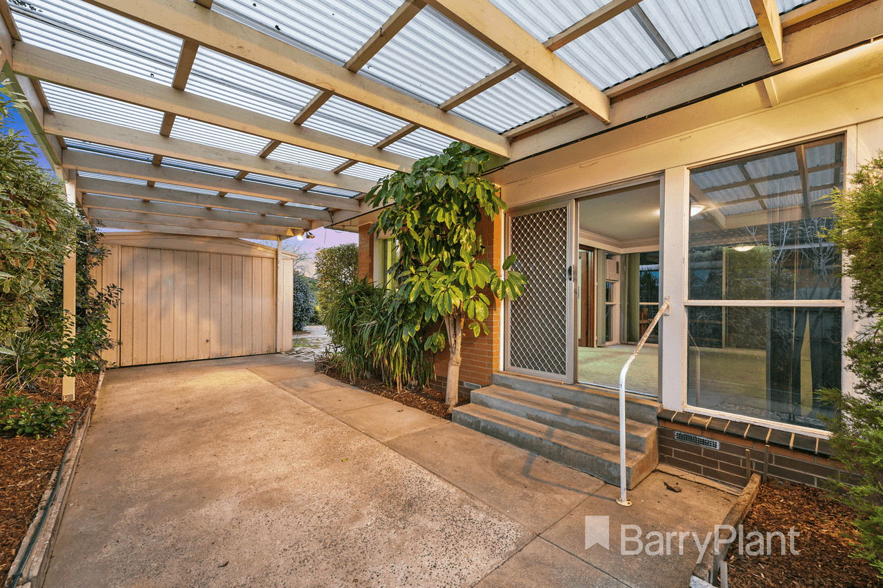 23 Leigh Street, Werribee, VIC 3030