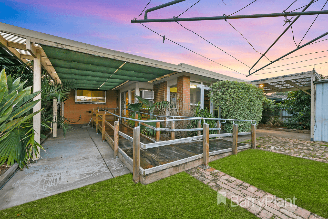 23 Leigh Street, Werribee, VIC 3030