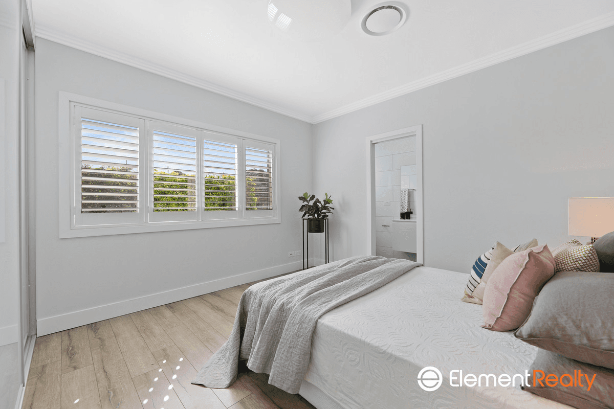 8A Deakin Streen, West Ryde, NSW 2114