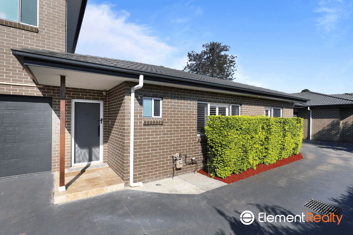 8A Deakin Streen, West Ryde, NSW 2114