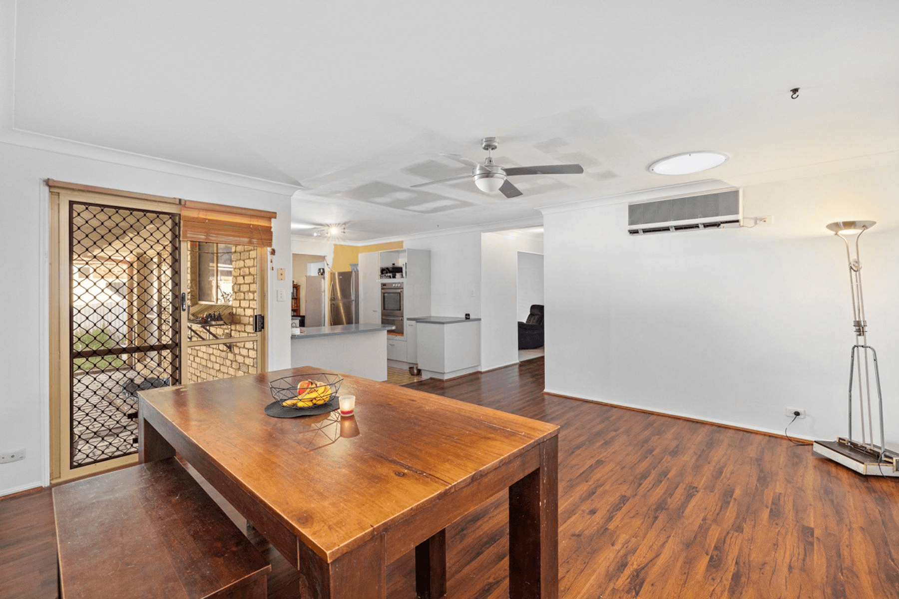 33 Abalone Crescent, THORNLANDS, QLD 4164