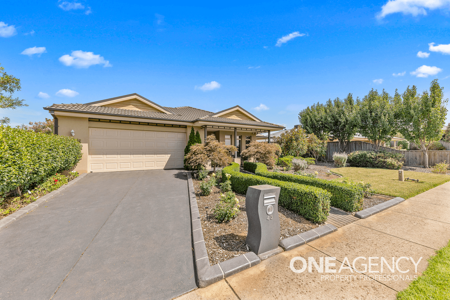 43 Norman Road, DROUIN, VIC 3818