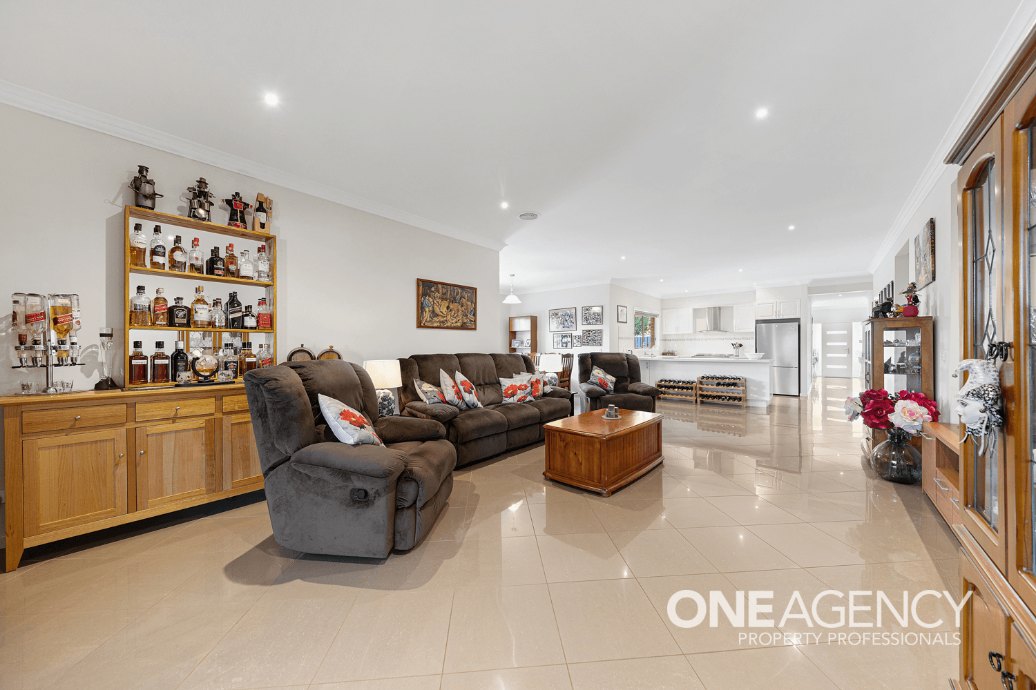 43 Norman Road, DROUIN, VIC 3818