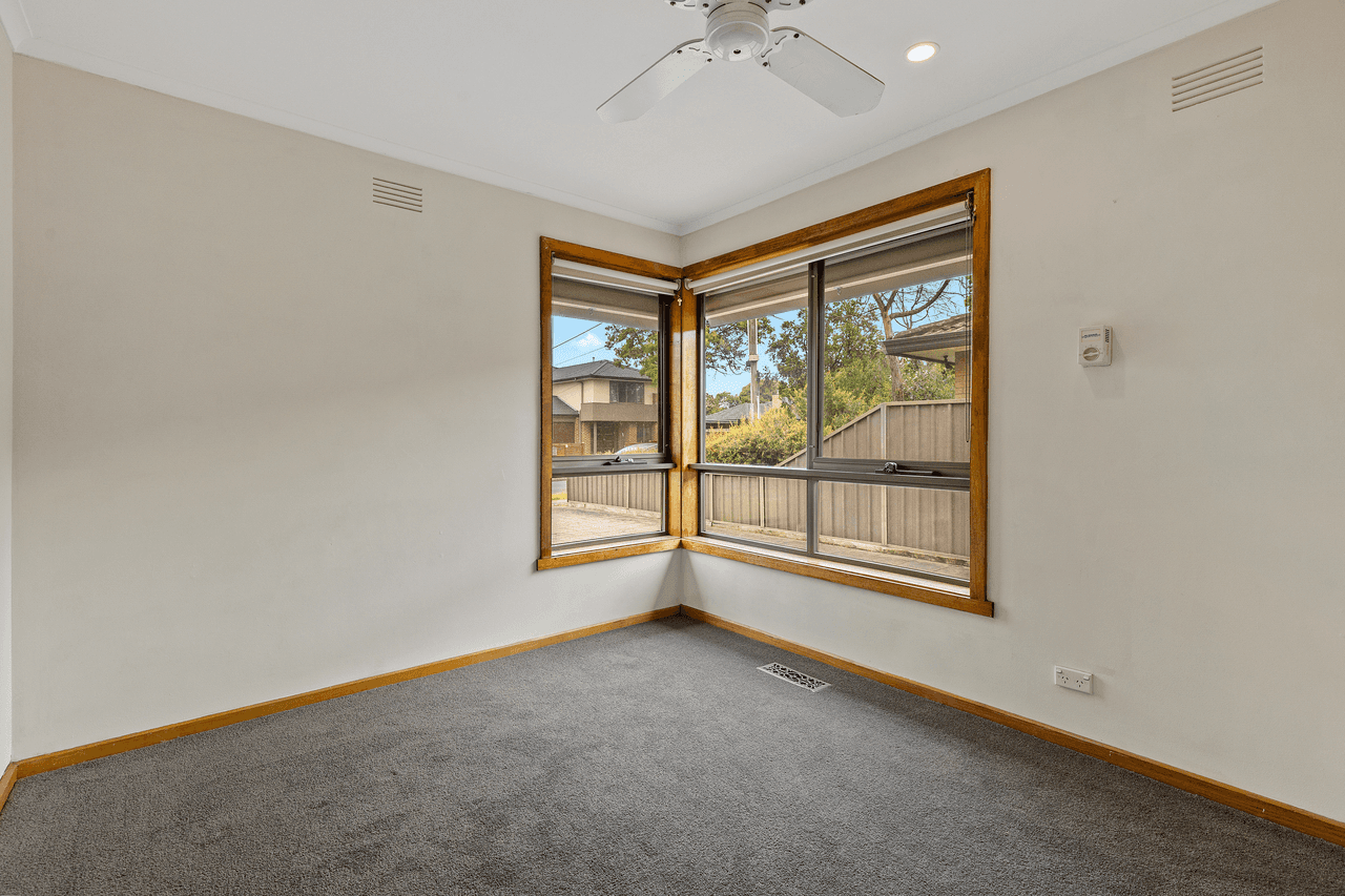 50 Frudal Crescent, KNOXFIELD, VIC 3180