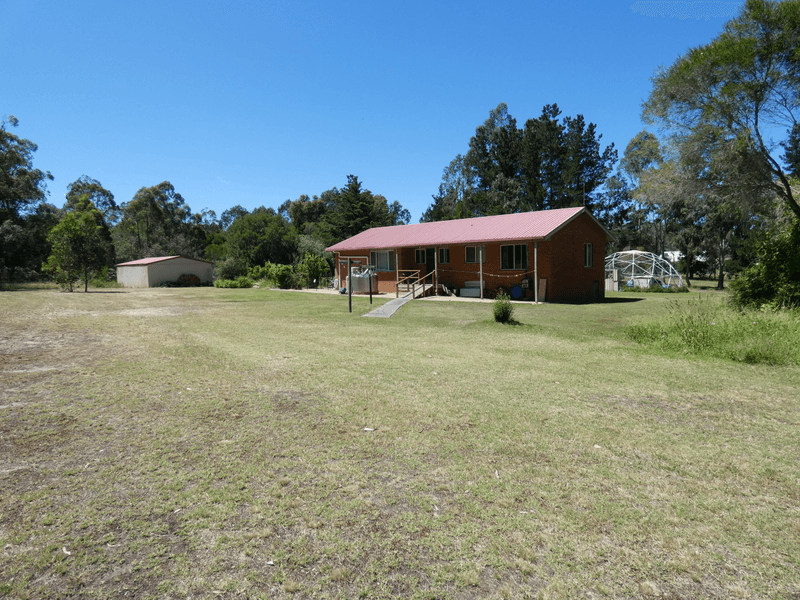 4 Moyle Ct, Nicholson, VIC 3882