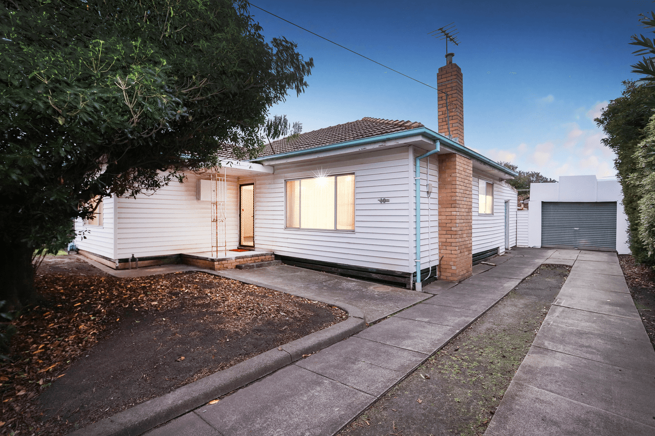 10 Theresa Street, Sunshine North, VIC 3020