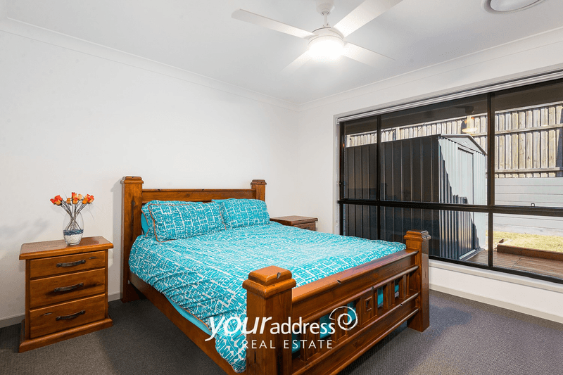 22 Mount Roberts Street, PARK RIDGE, QLD 4125