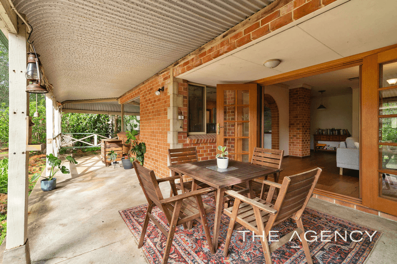 6 Campbell Way, Parkerville, WA 6081
