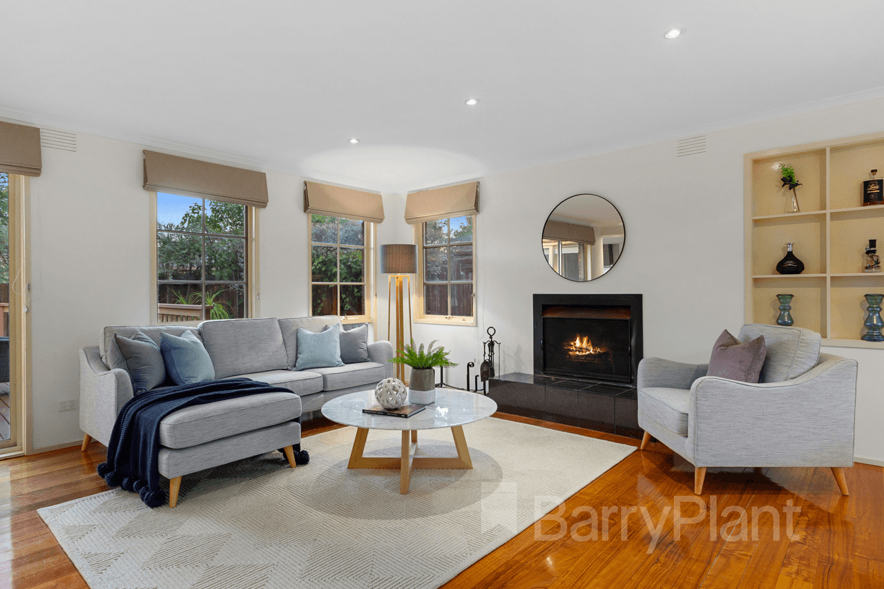 24 Georgian Gardens, Wantirna, VIC 3152