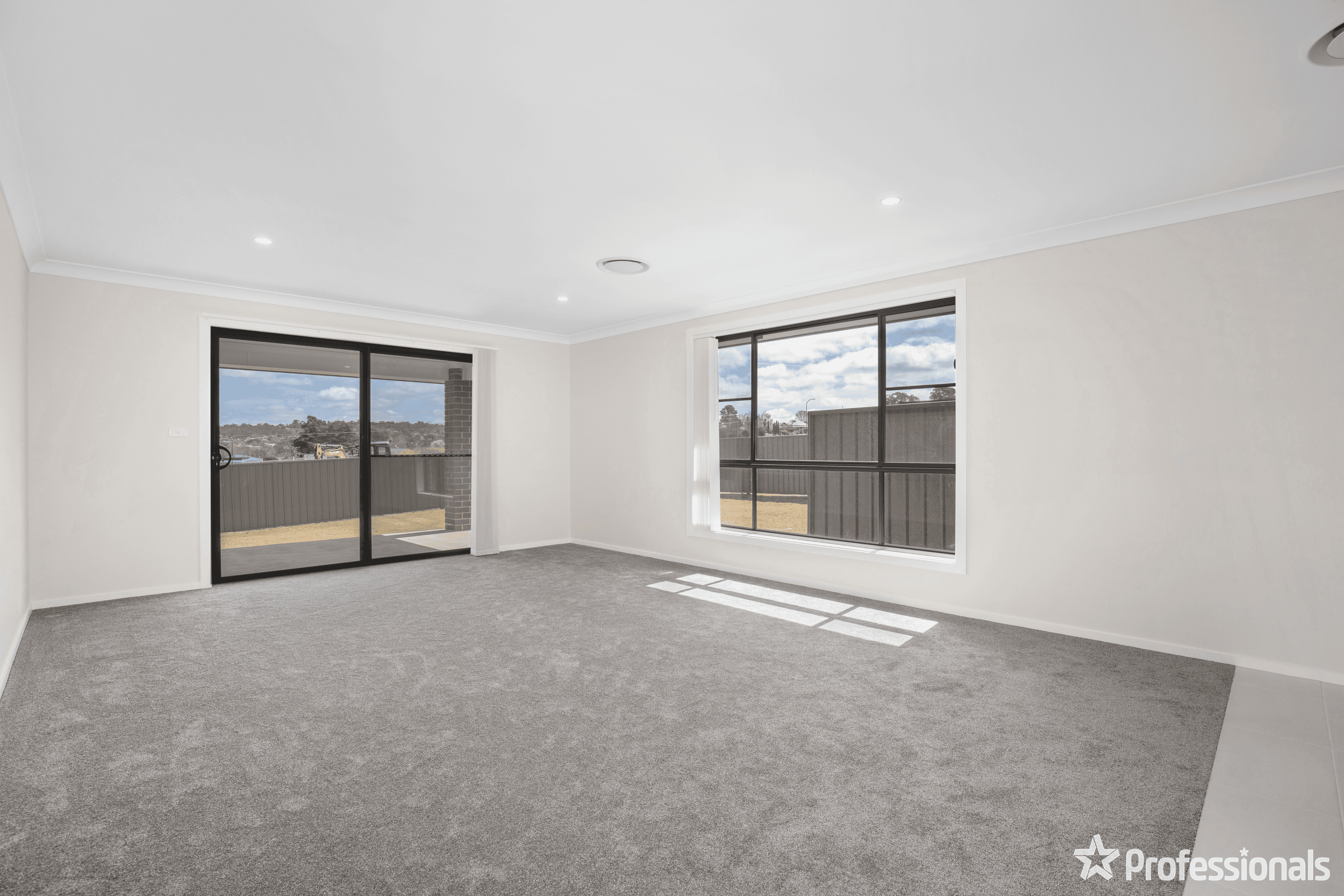 15 Pasture Street, ARMIDALE, NSW 2350