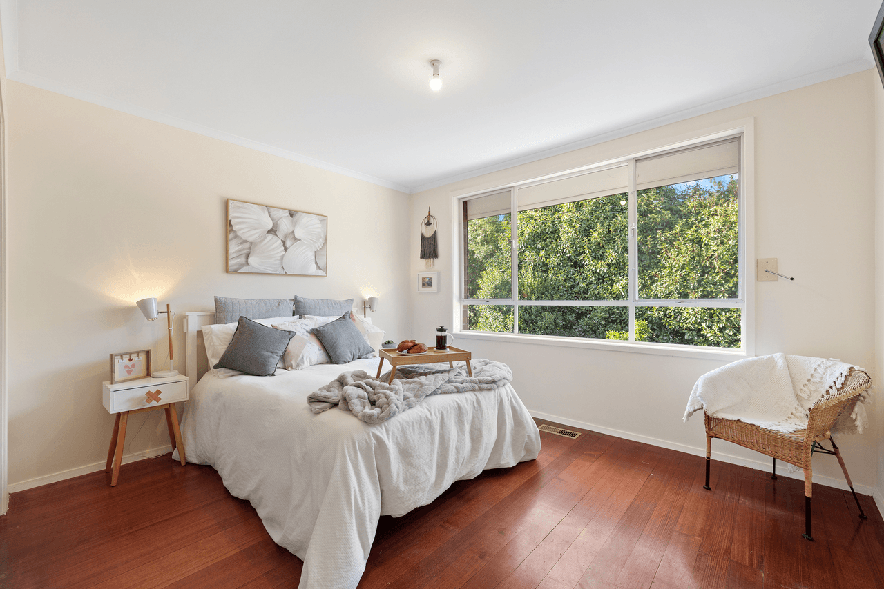 56 Helen Road, FERNTREE GULLY, VIC 3156