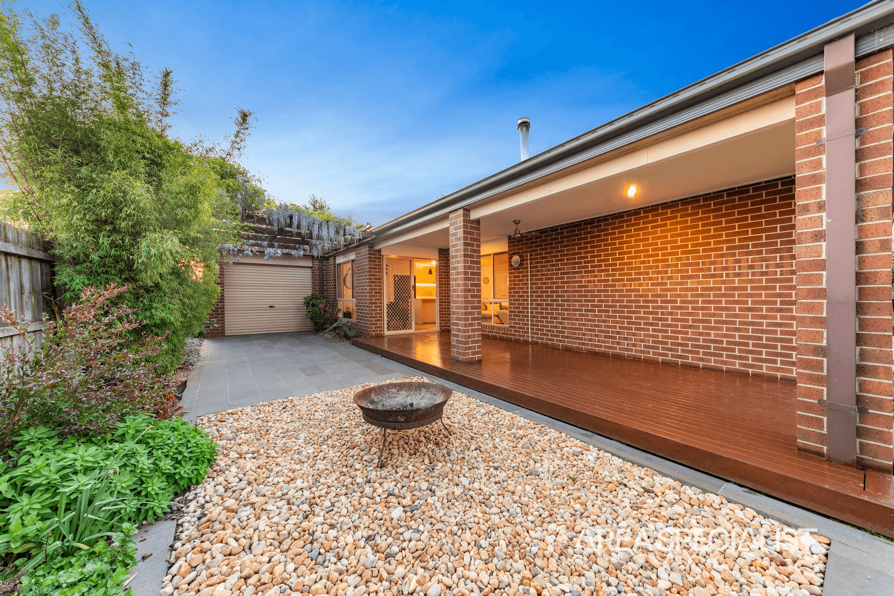 12 Ajax Street, Drouin, VIC 3818