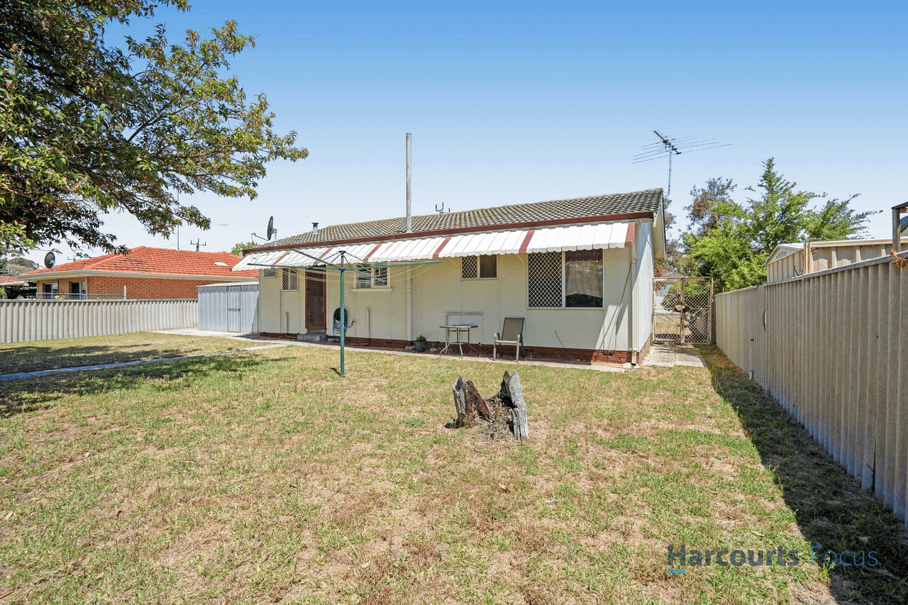 16 Fifth Avenue, MANDURAH, WA 6210