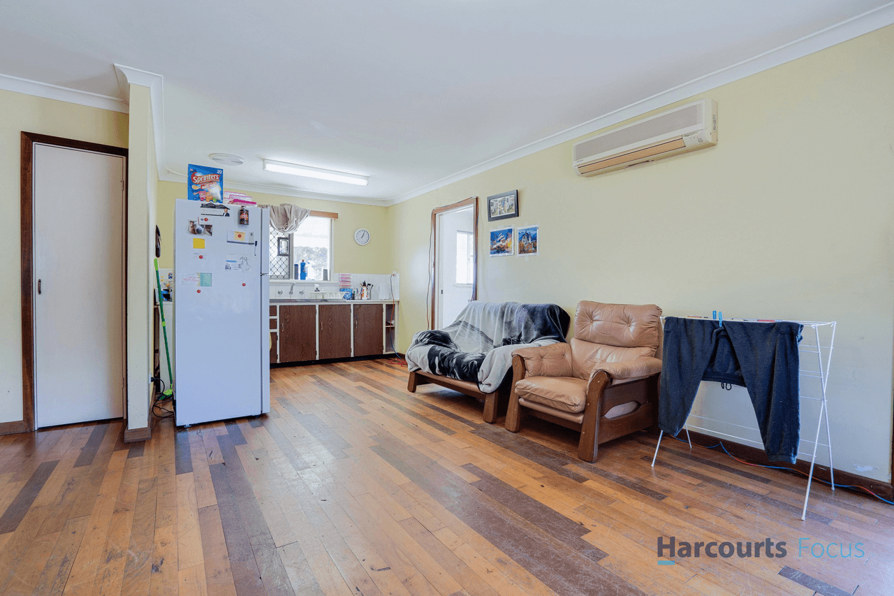 16 Fifth Avenue, MANDURAH, WA 6210