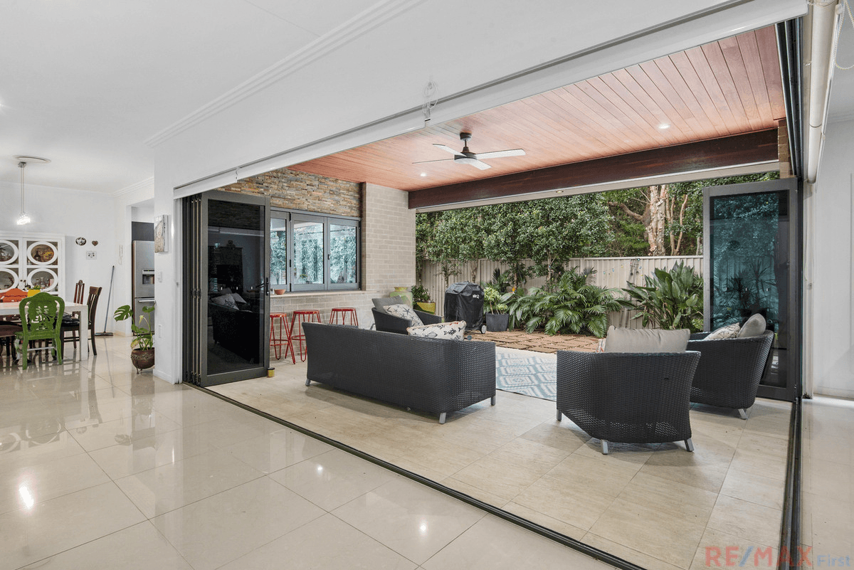 19 New Holland Drive, Pelican Waters, QLD 4551