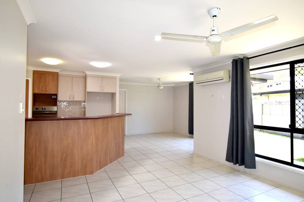 8 Osprey Court, SOUTH GLADSTONE, QLD 4680