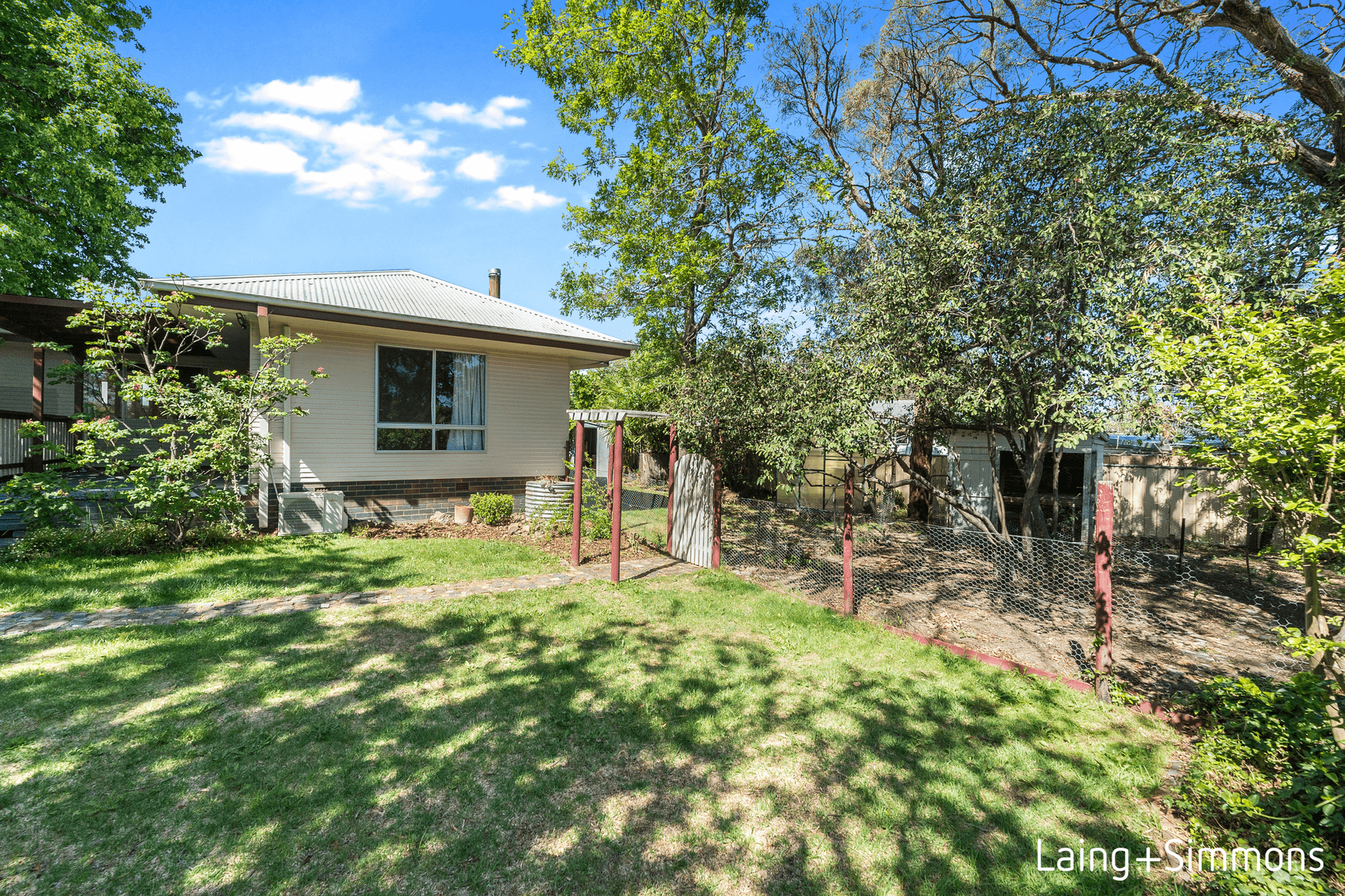 218 Kennedy Street, Armidale, NSW 2350