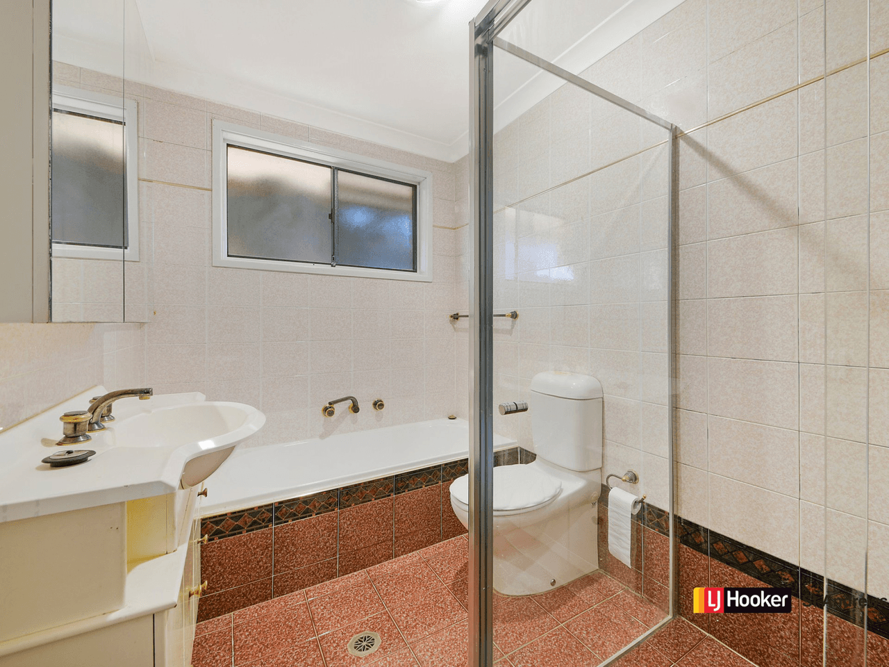 54 Stromeferry Crescent, ST ANDREWS, NSW 2566