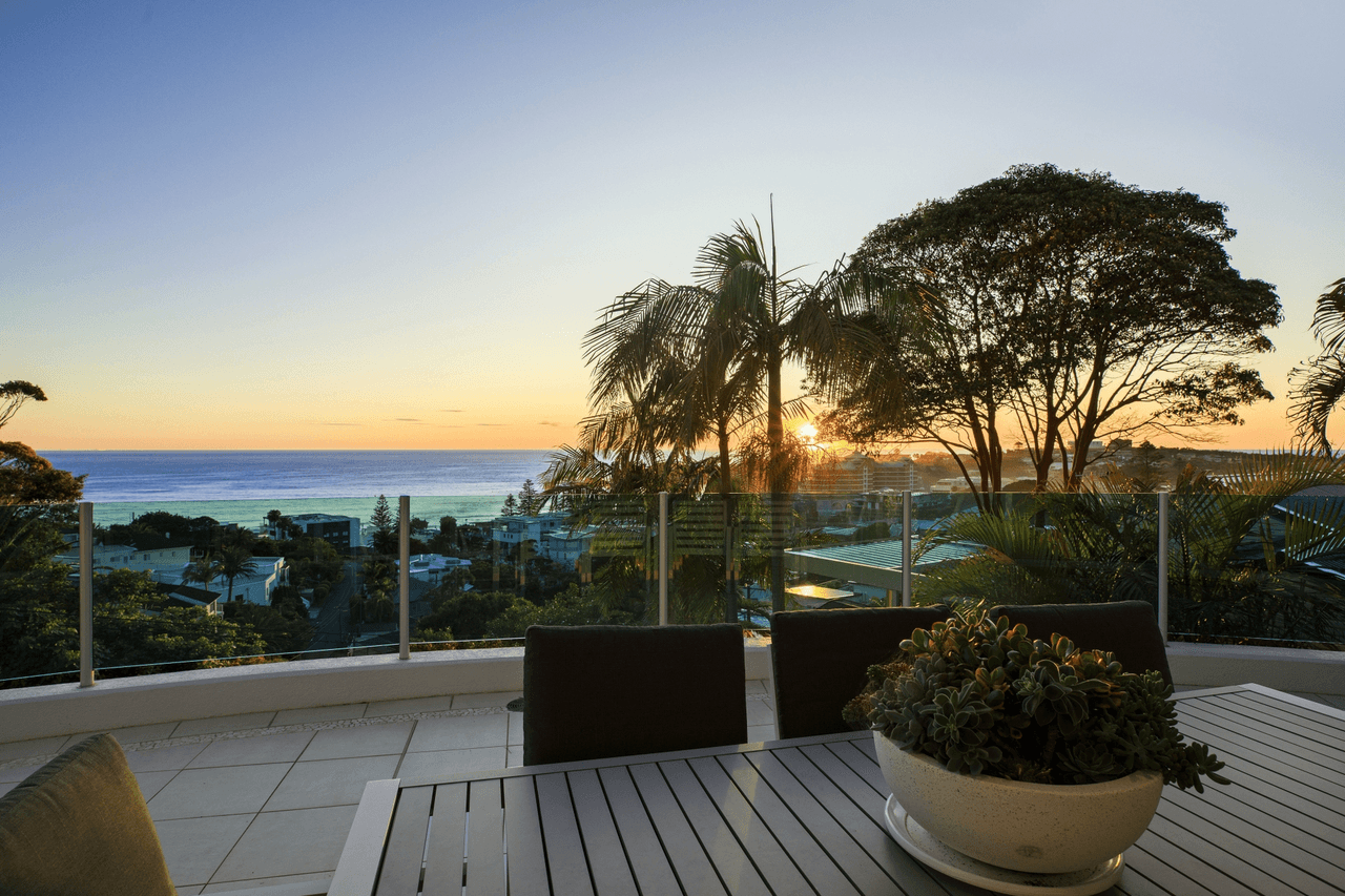 2/46 Campbell Crescent, TERRIGAL, NSW 2260