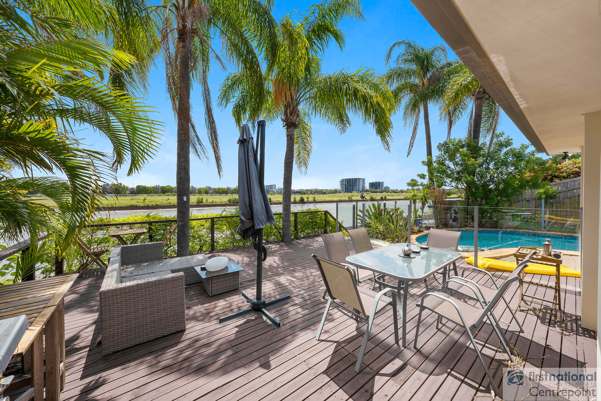 38 Thompson Street, Biggera Waters, QLD 4216