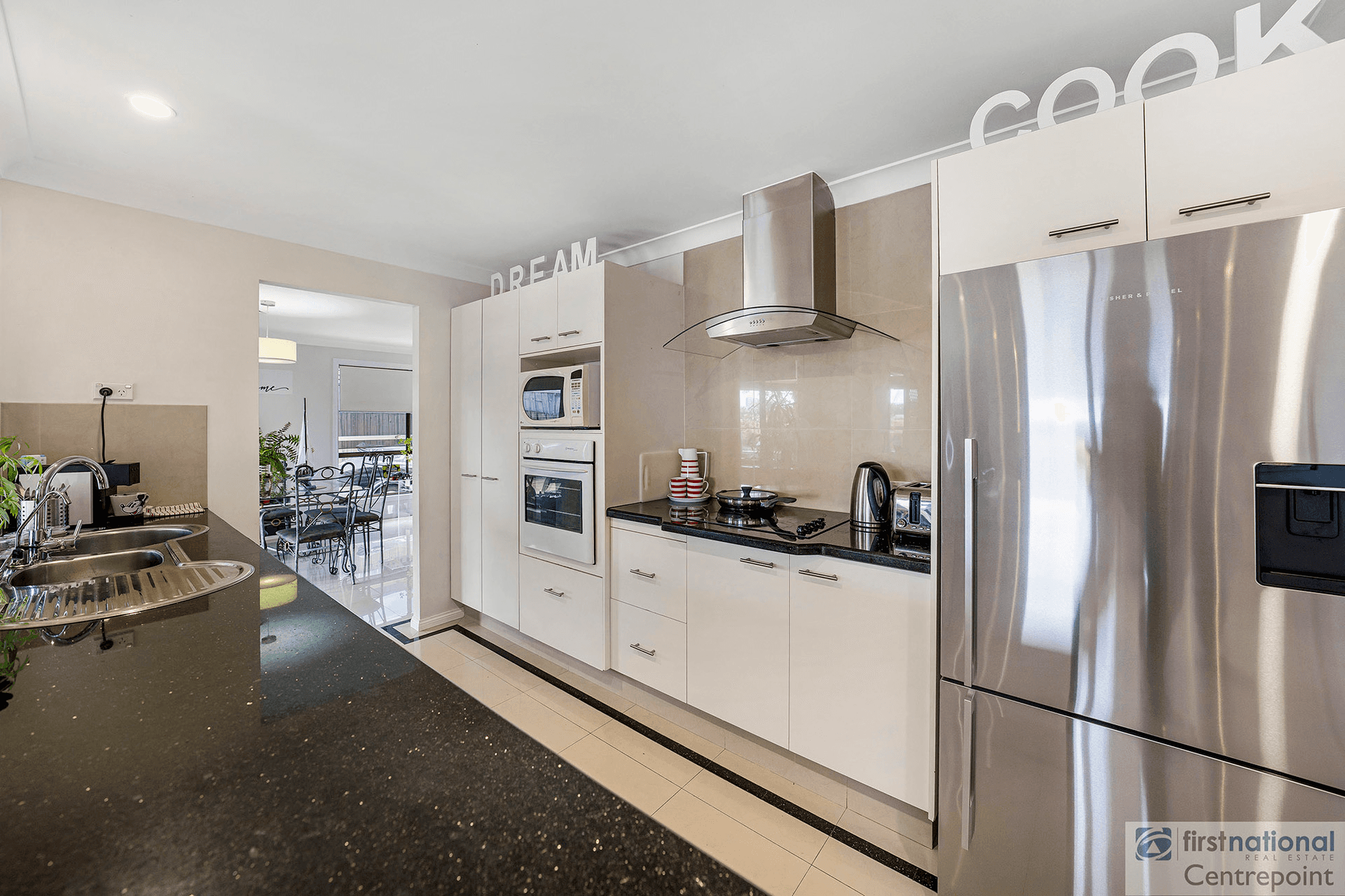 38 Thompson Street, Biggera Waters, QLD 4216