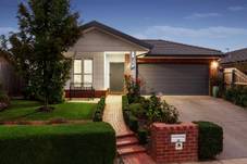 13 Rogers Way, LANCEFIELD, VIC 3435