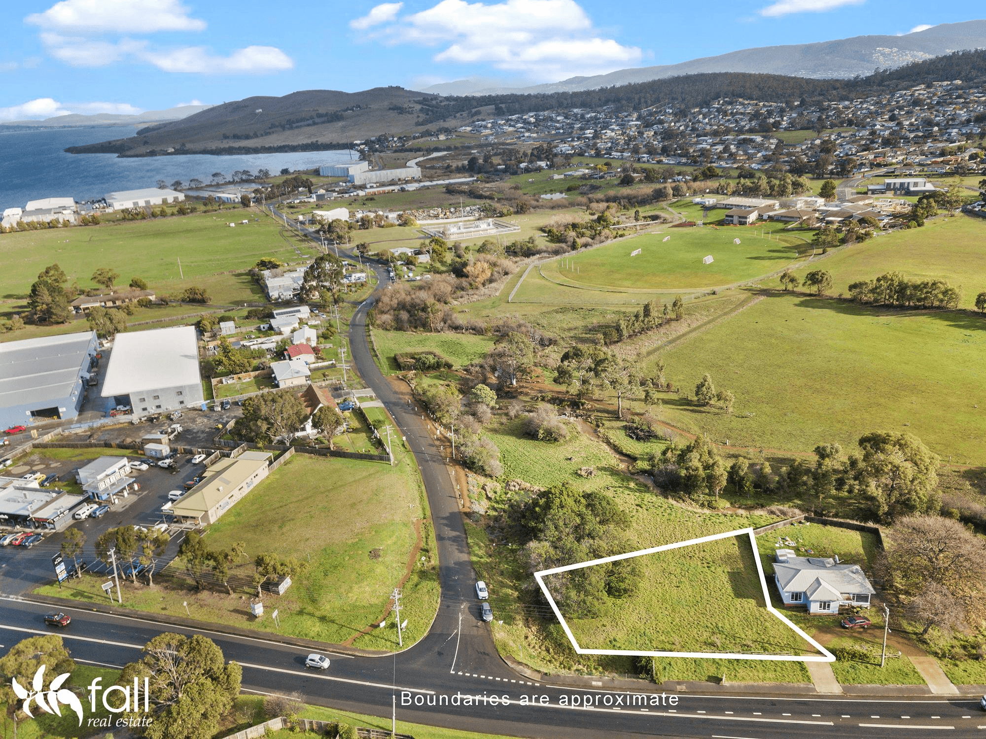 7 South Arm Road, ROKEBY, TAS 7019