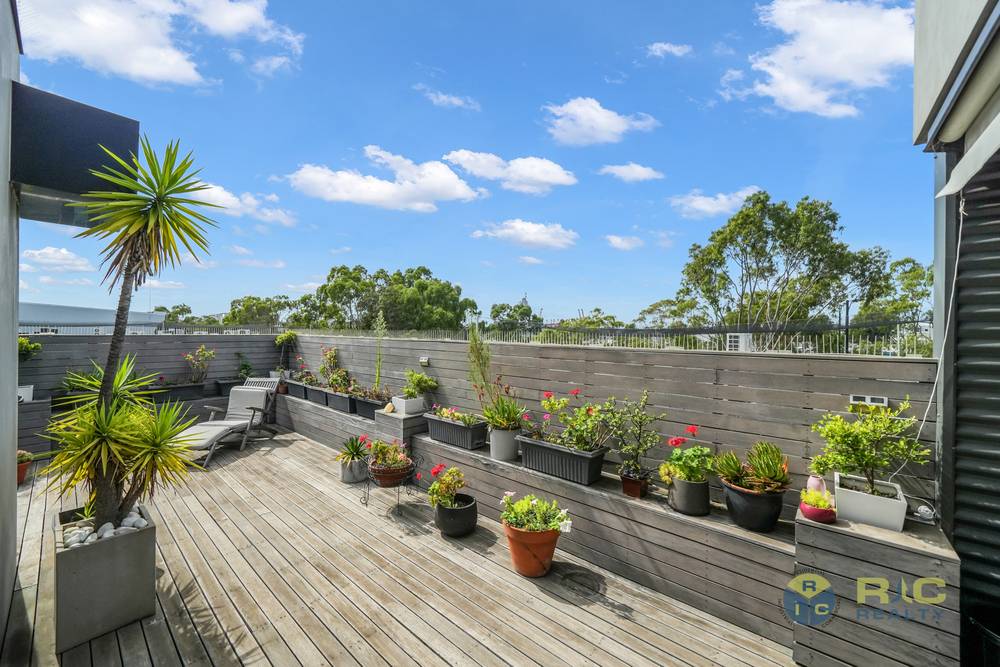 3/38-42 Sabre Drive, PORT MELBOURNE, VIC 3207