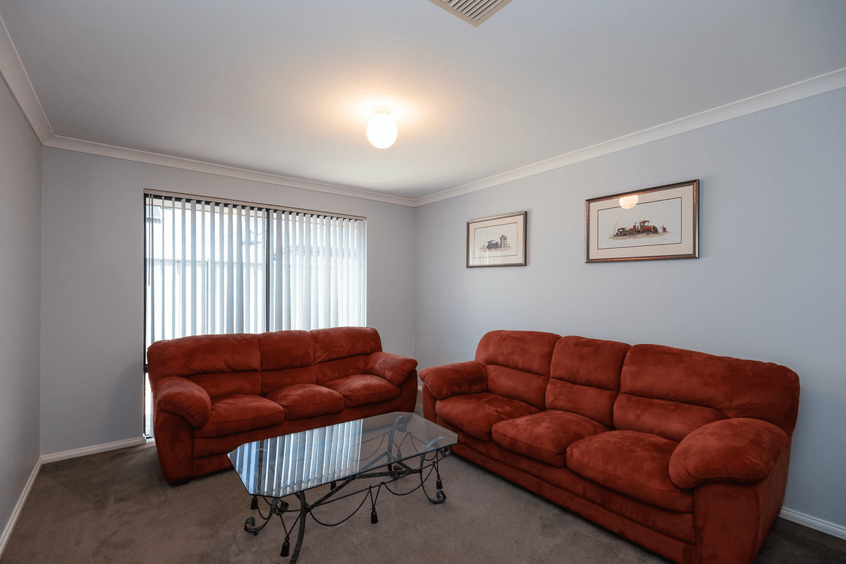 16 Pearl Link, Australind, WA 6233