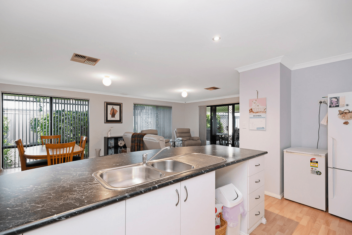 16 Pearl Link, Australind, WA 6233