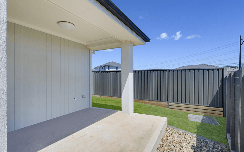 153 Armoury Road, JORDAN SPRINGS, NSW 2747