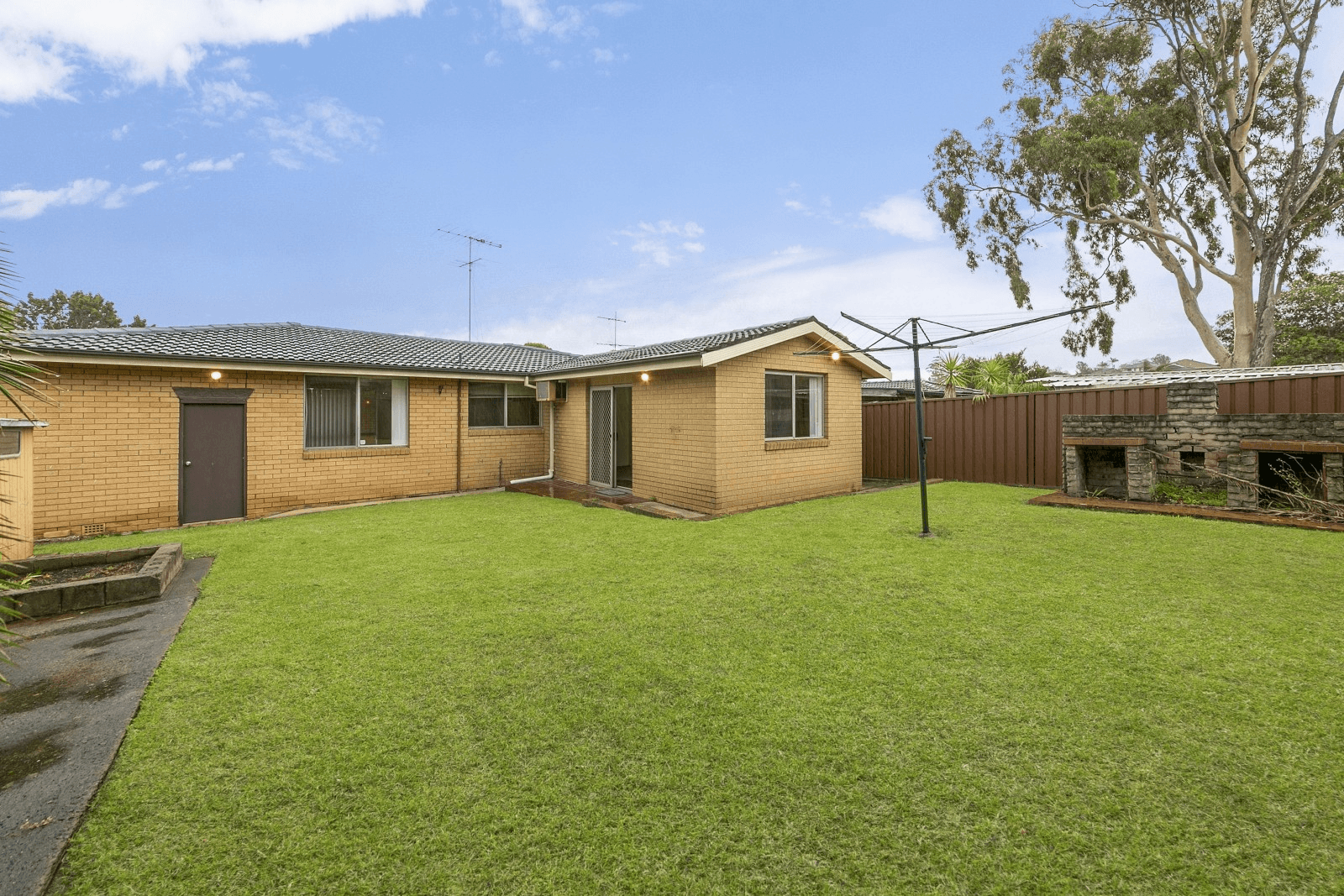 85 Roberta St, GREYSTANES, NSW 2145