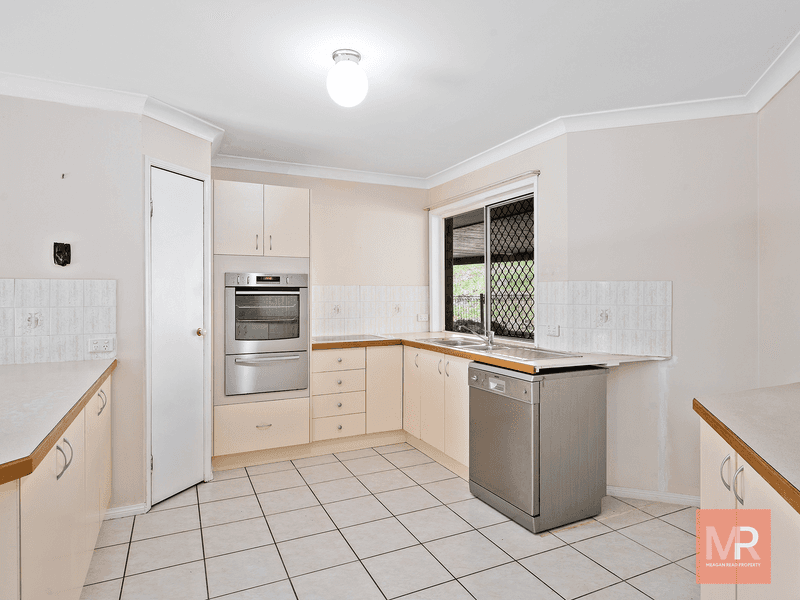 148 Randwick Drive, MUNDOOLUN, QLD 4285