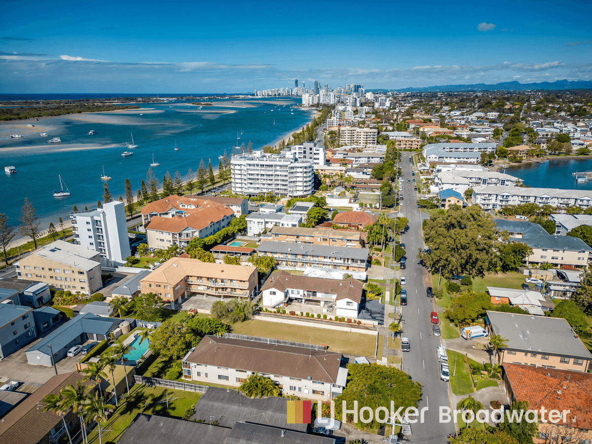 1/43 Back Street, BIGGERA WATERS, QLD 4216