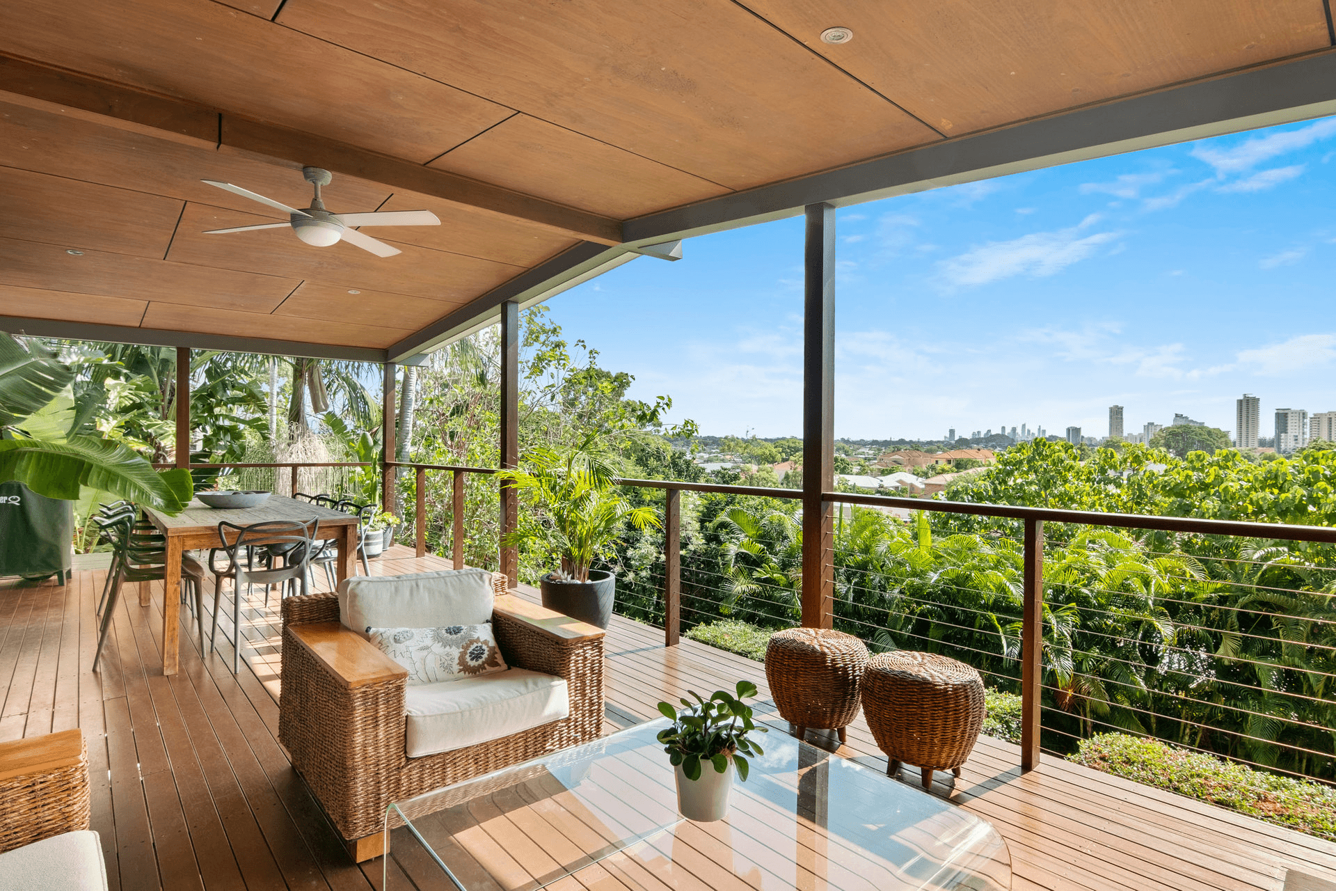 17 East Street, Burleigh Heads, QLD 4220