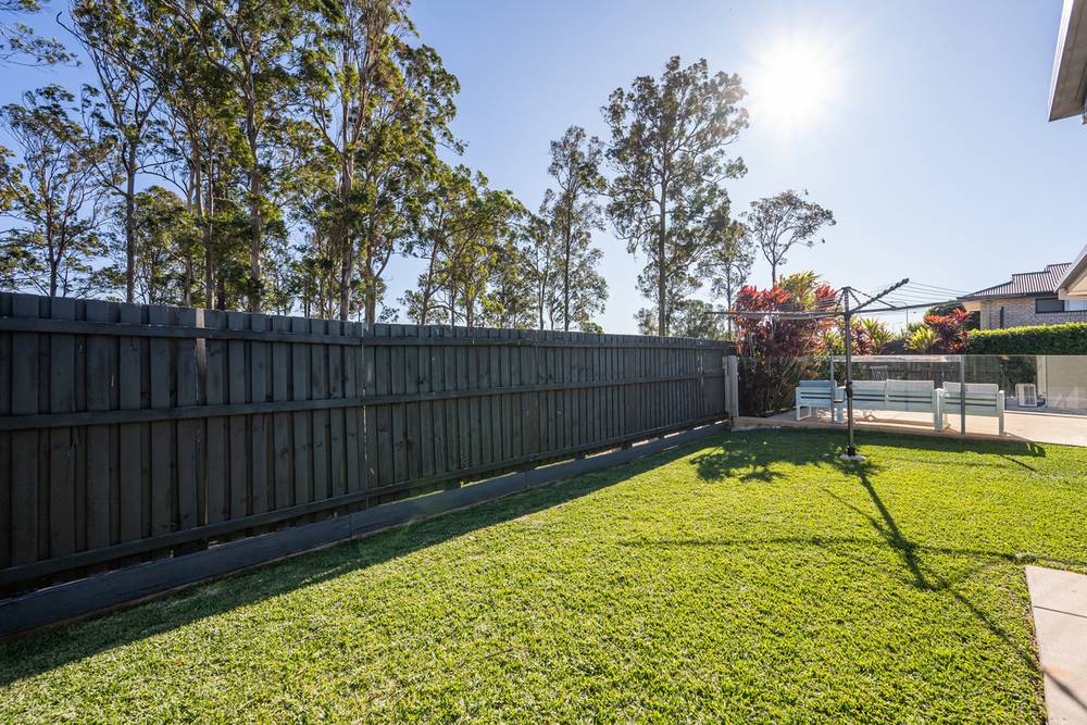 1 Hillary Drive, Warner, QLD 4500