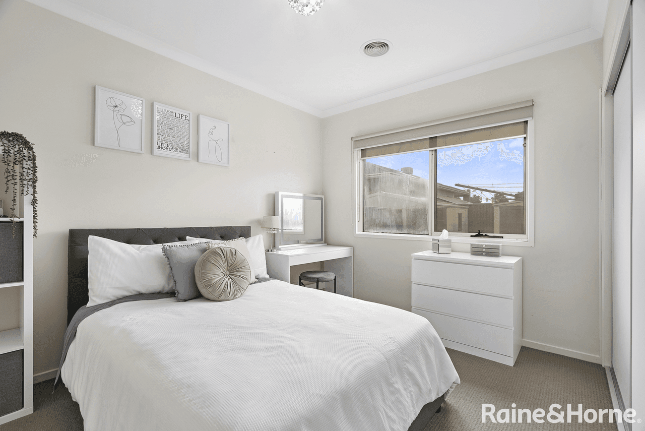 47 Addicott Way, TAYLORS HILL, VIC 3037