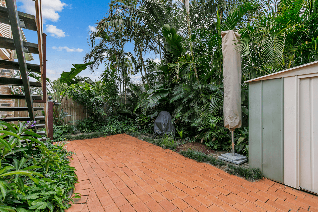 79 Main Road, WELLINGTON POINT, QLD 4160