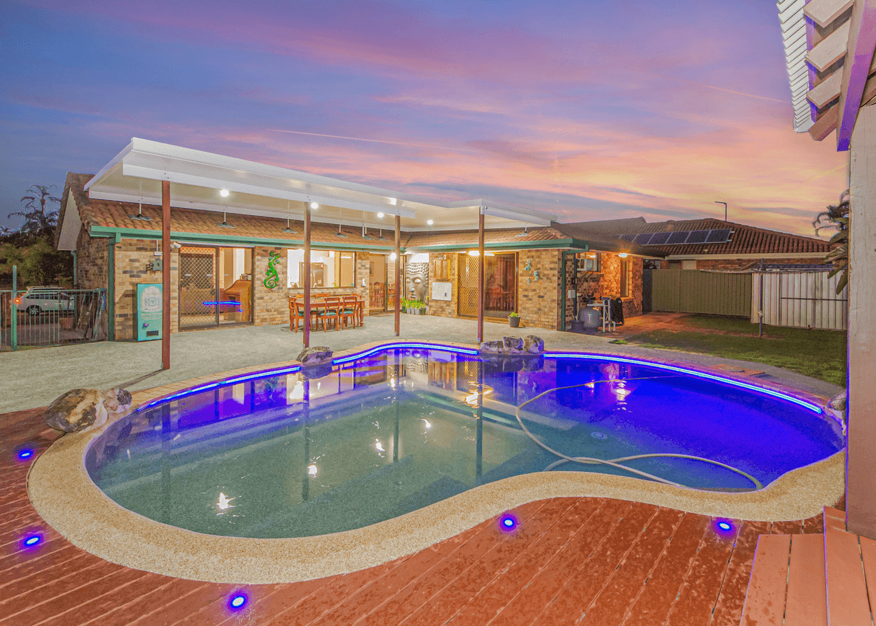 18 Honeywood Court, BURLEIGH WATERS, QLD 4220