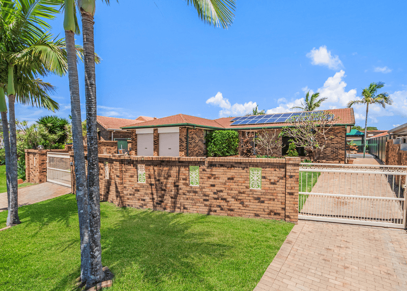 18 Honeywood Court, BURLEIGH WATERS, QLD 4220