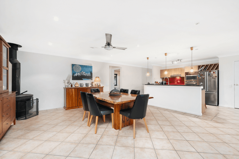 10 Sefton Court, NORTH LAKES, QLD 4509